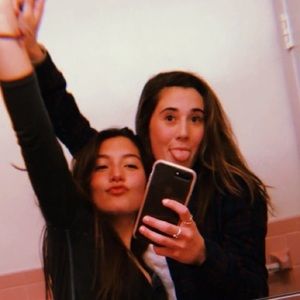 Meet your Posher, Julia